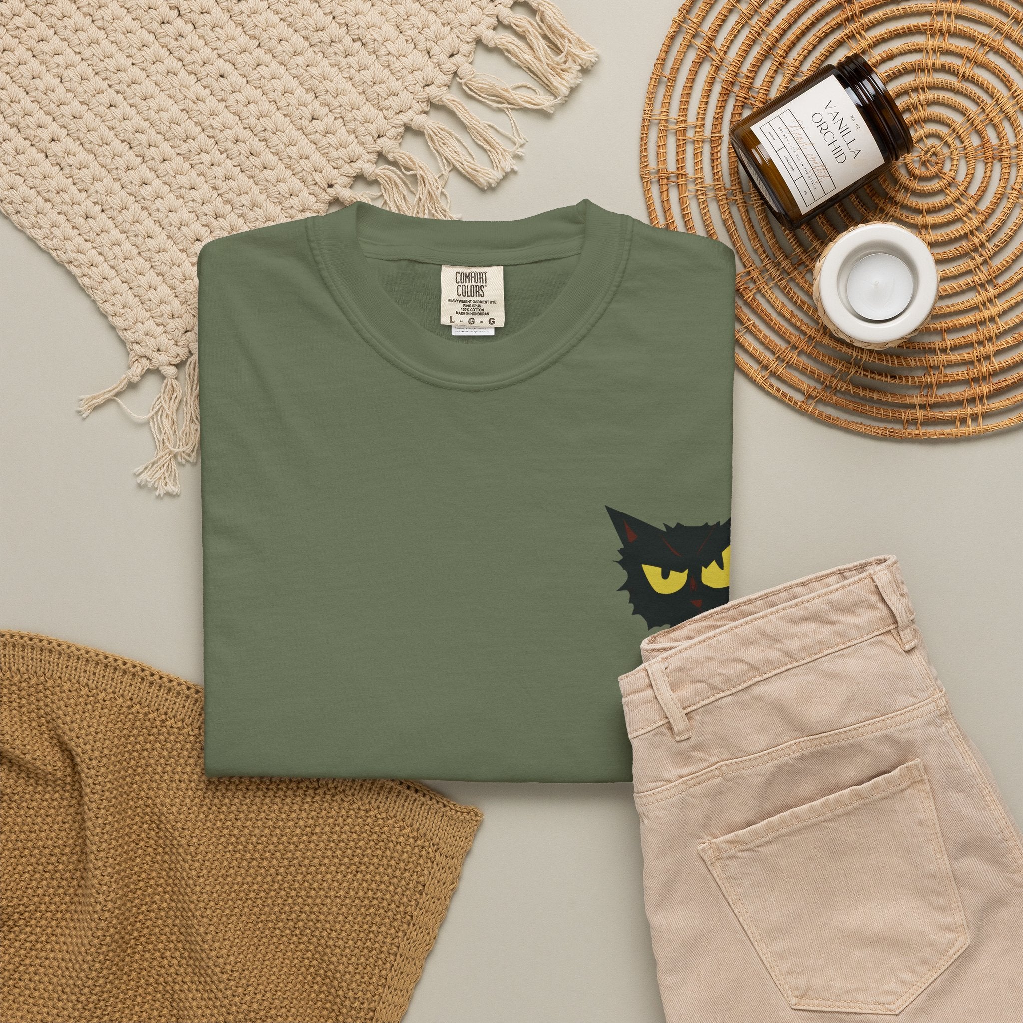Black Cat Face Bad Kitty T-shirt | Graphic Tee, Retro Illustration