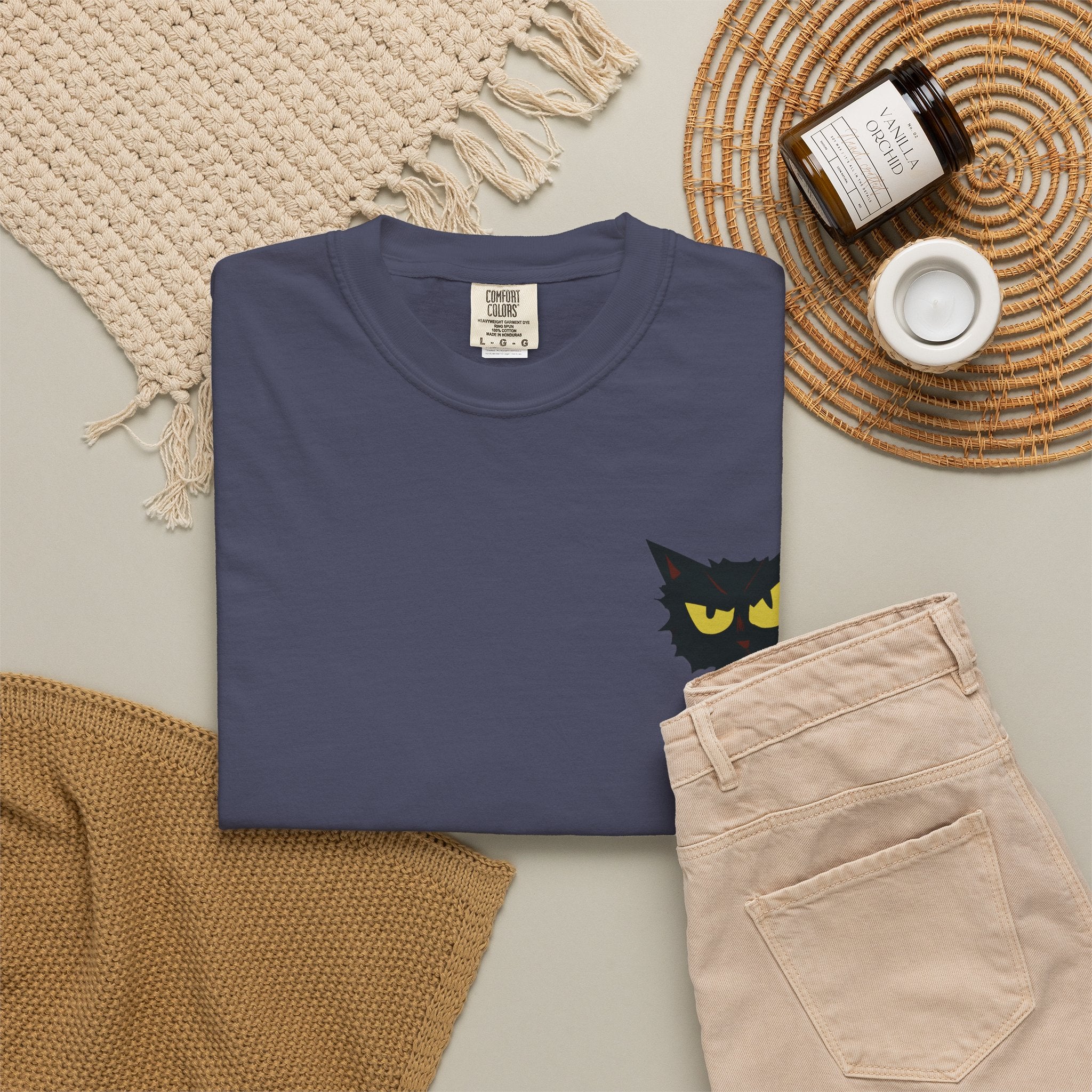 Black Cat Face Bad Kitty T-shirt | Graphic Tee, Retro Illustration