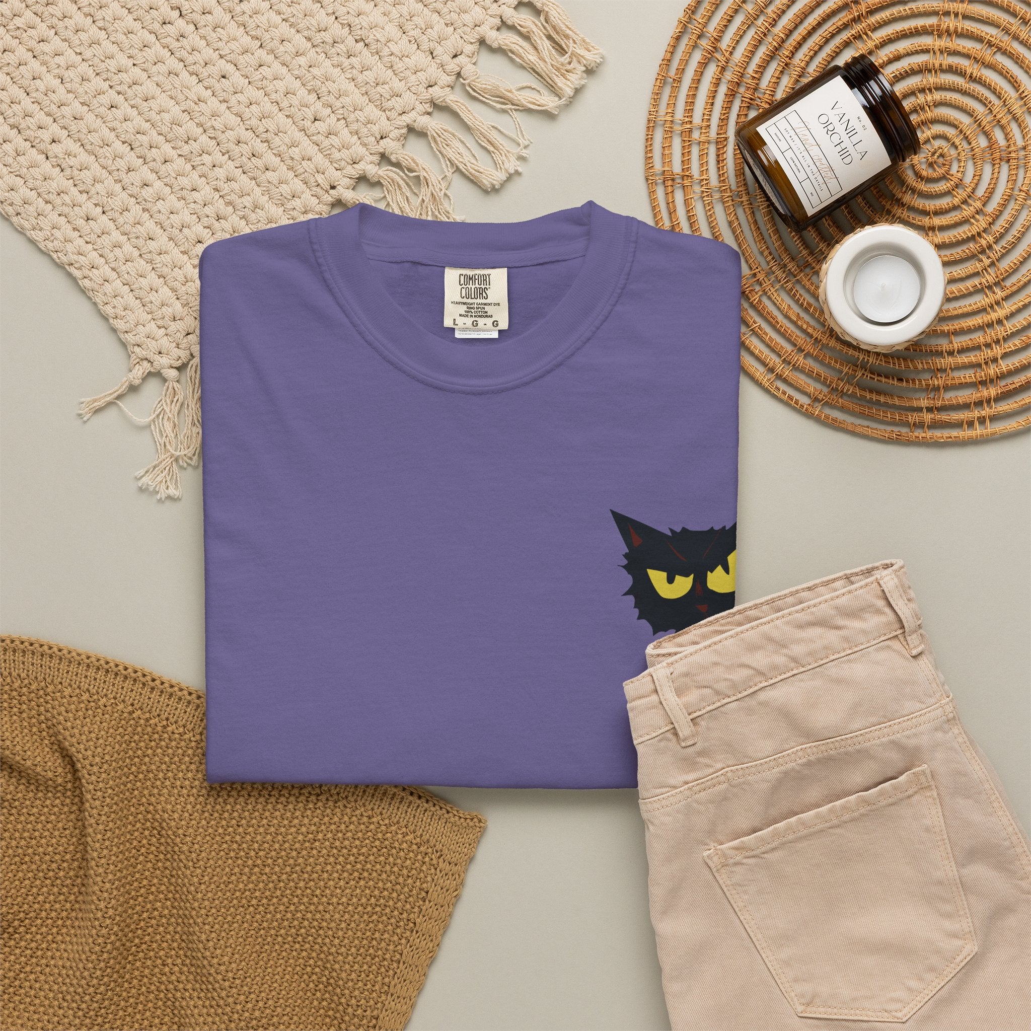 Black Cat Face Bad Kitty T-shirt | Graphic Tee, Retro Illustration