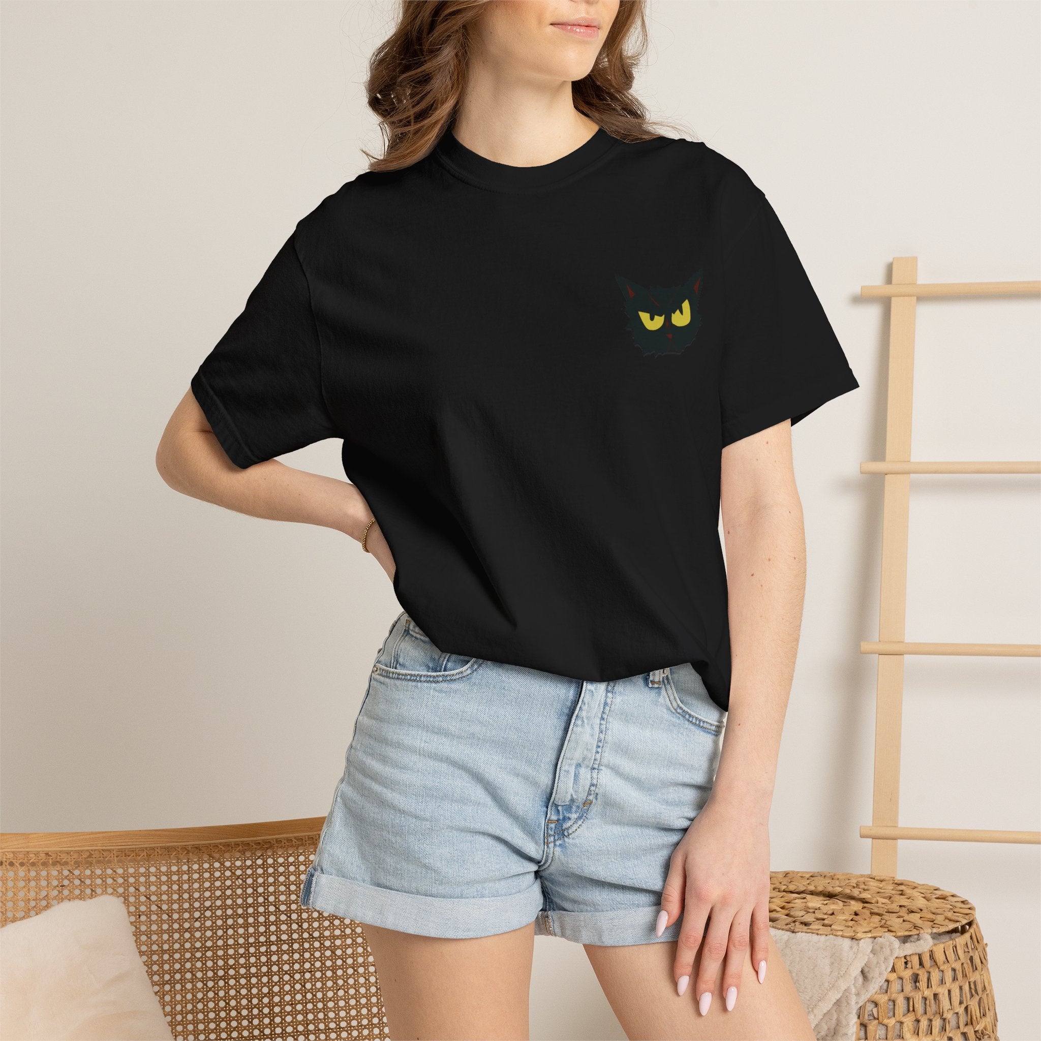 Black Cat Face Bad Kitty T-shirt | Graphic Tee, Retro Illustration