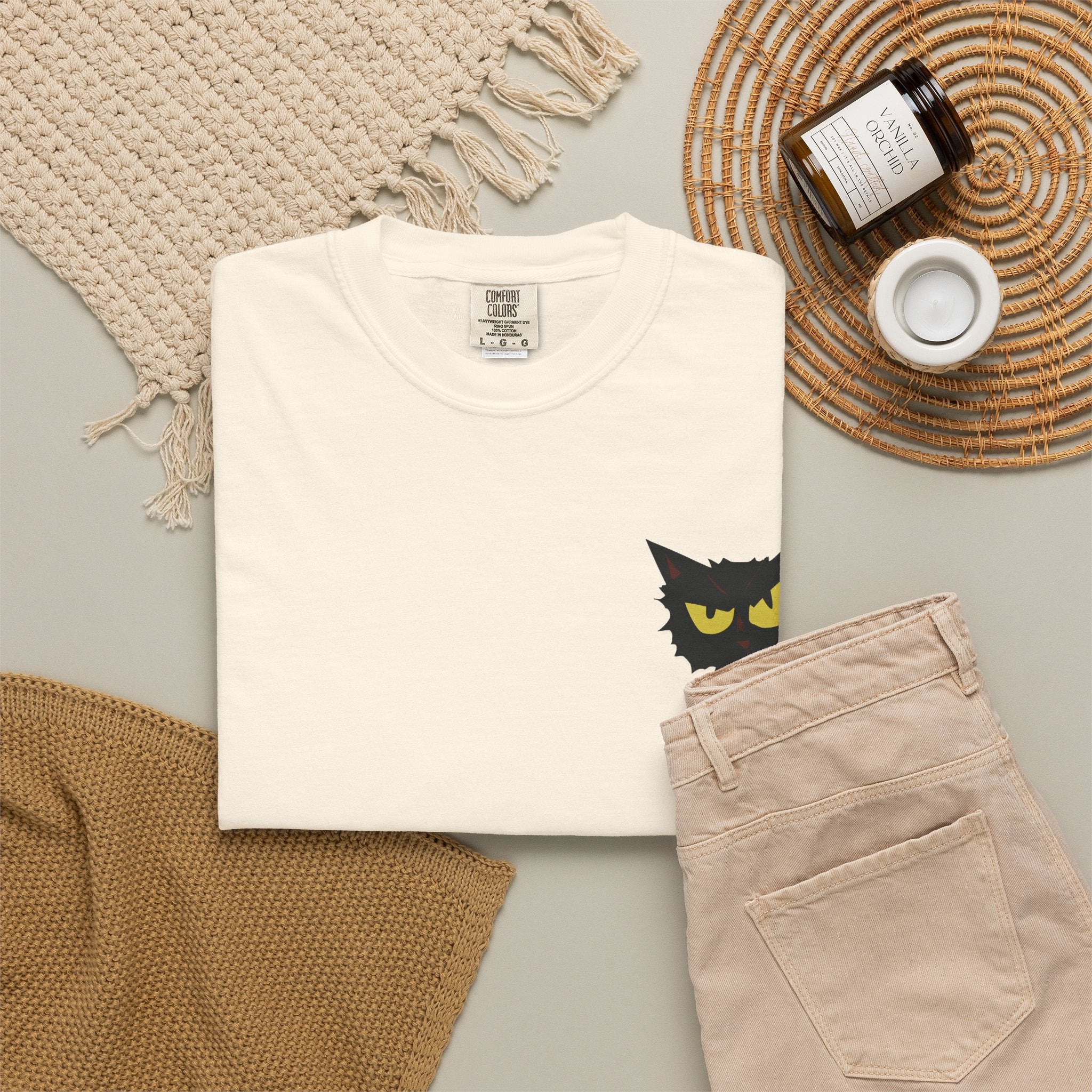 Black Cat Face Bad Kitty T-shirt | Graphic Tee, Retro Illustration